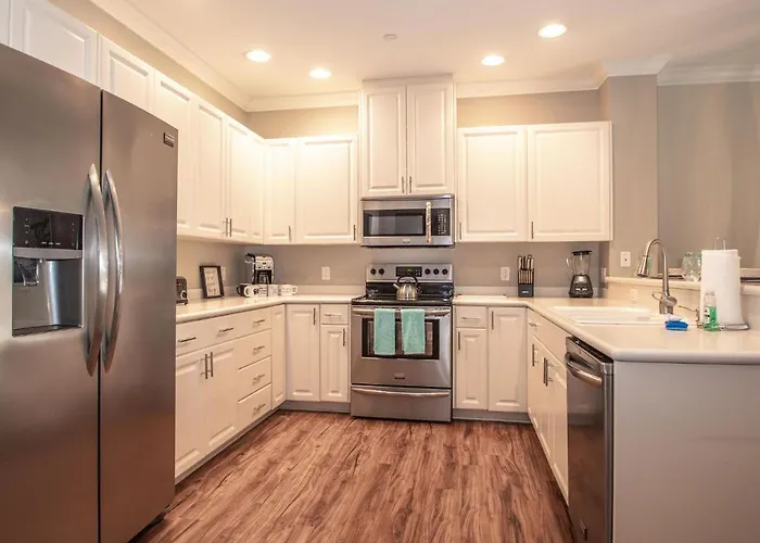 Belle Harbor 74w 3 Story-townhouse Steps To The Villa