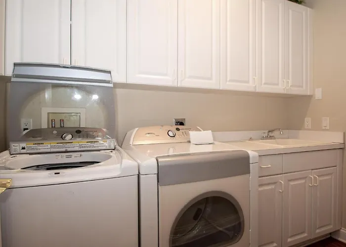 Belle Harbor 74w 3 Story-townhouse Steps To The Villa Clearwater Beach