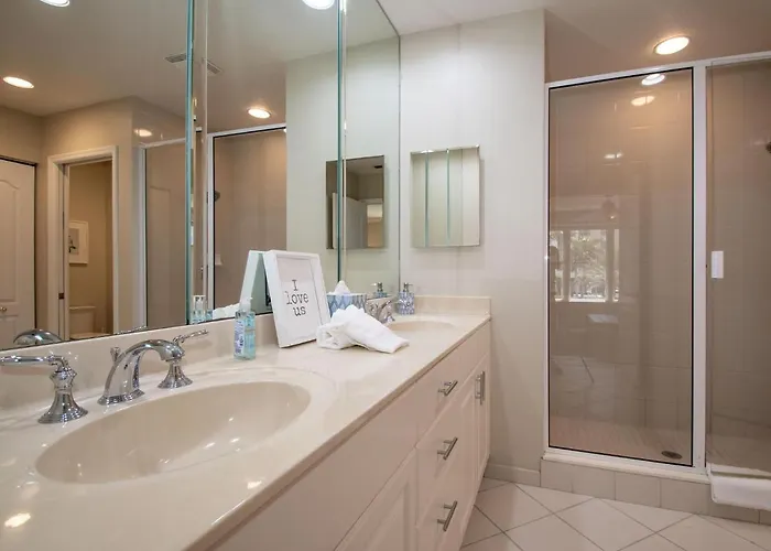 Villa Belle Harbor 74w 3 Story-townhouse Steps To The